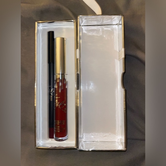 Kylie cosmetics lipstick - Christmas edition - Picture 3 of 4